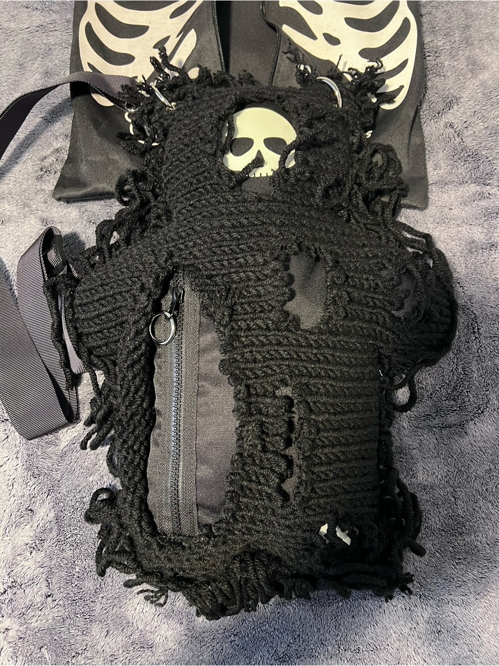 Spicy Bears Luminox Spooky Radiant SkullBEARS Crossbody bag